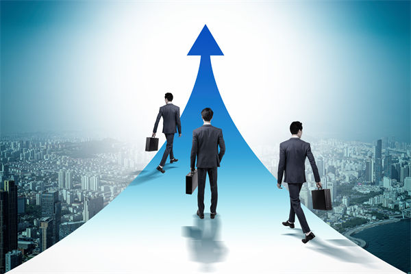 国常会:注重发挥自由贸易试验区、自由贸易港等高能级开放平台优势 探索形成更多可复制可推广的改革成果