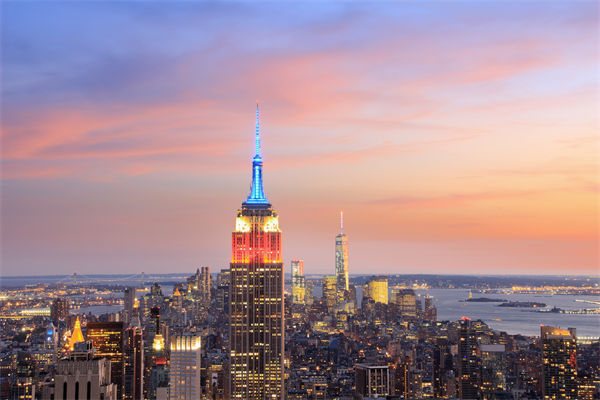 炒股必看！7种经典底部形态，精准狙击牛股启动点